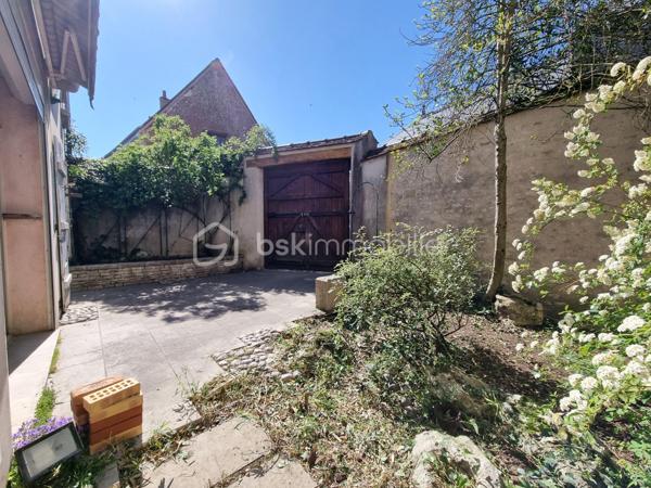 Maison ancienne de 222 m²