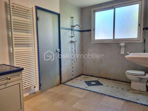 Maison ancienne de 222 m²