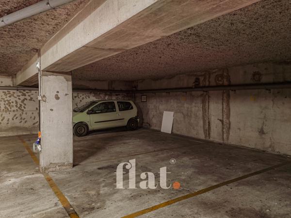 SOUS OFFRE _ PARKING EN SOUS-SOL - RUE SAINT HERMELAND 44200 NANTES