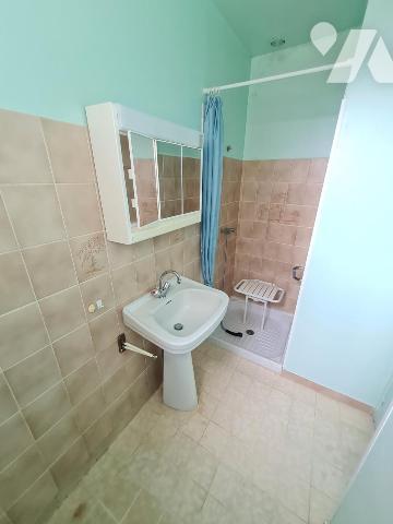 MAISON- A VENDRE - MONTOIRE/ LOIR ( 41800)