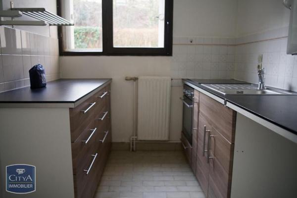 Appartement à louer 4 pièces 78.04m²