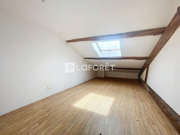 Achat maison près de SAINT DIZIER - 8 pièce(s) - 179 m² - 99 500 €
