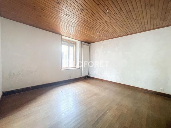 Achat maison près de SAINT DIZIER - 8 pièce(s) - 179 m² - 99 500 €