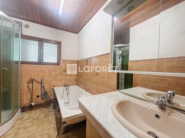 Achat maison près de SAINT DIZIER - 8 pièce(s) - 179 m² - 99 500 €