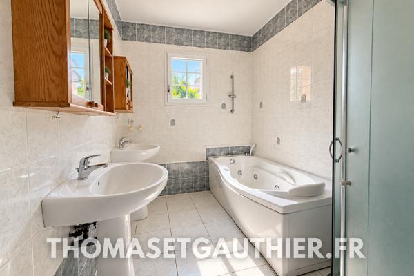 CARPENTRAS – MAISON 140 M² SUR PARCELLE CONSTRUCTIBLE DE 1 207 M²