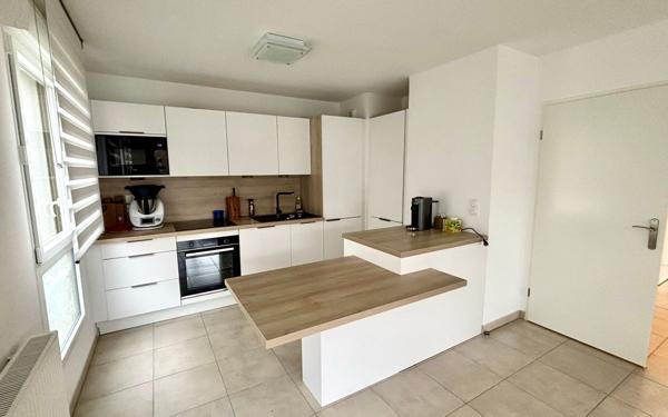 Appartement à vendre    3 pièces • 65,83 m2 Villeurbanne