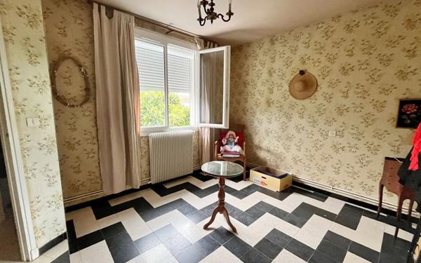 Maison à vendre    5 pièces •  Agde