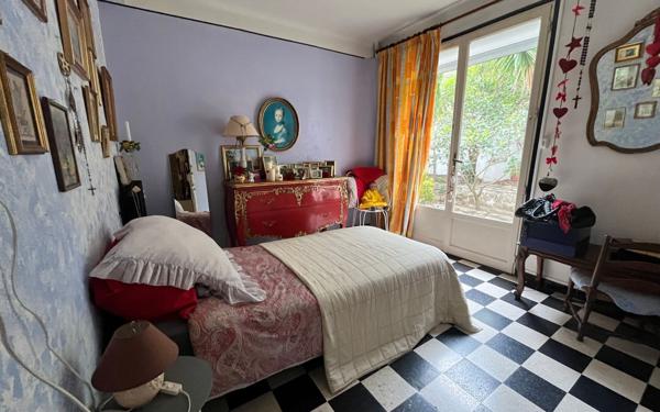 Maison à vendre    5 pièces •  Agde