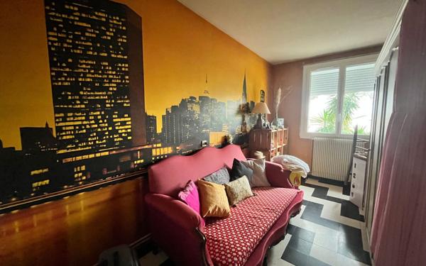 Maison à vendre    5 pièces •  Agde