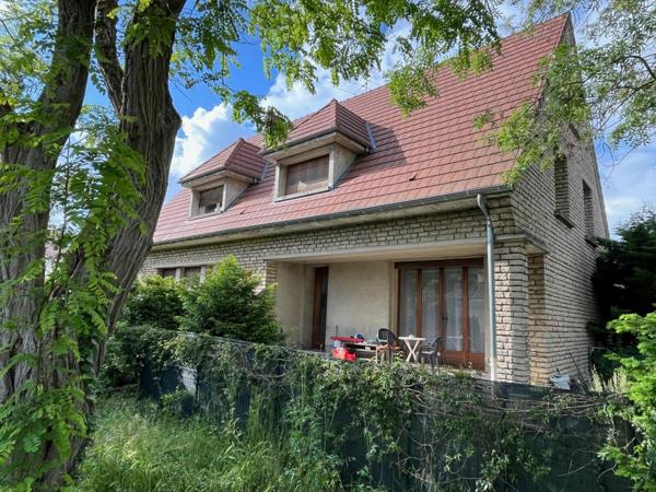 Maison à vendre    11 pièces •  Talant