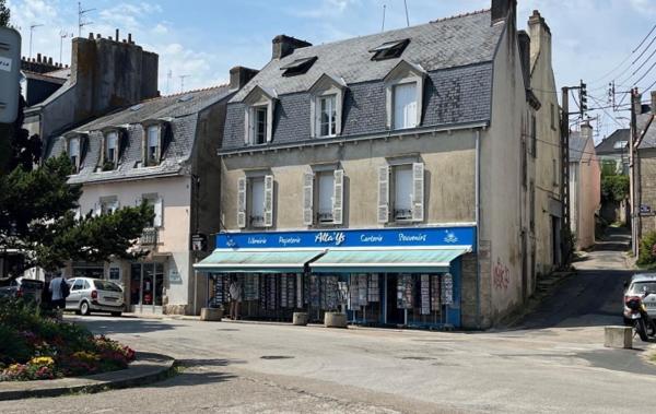 Vente Local commercial + boutique Douarnenez   