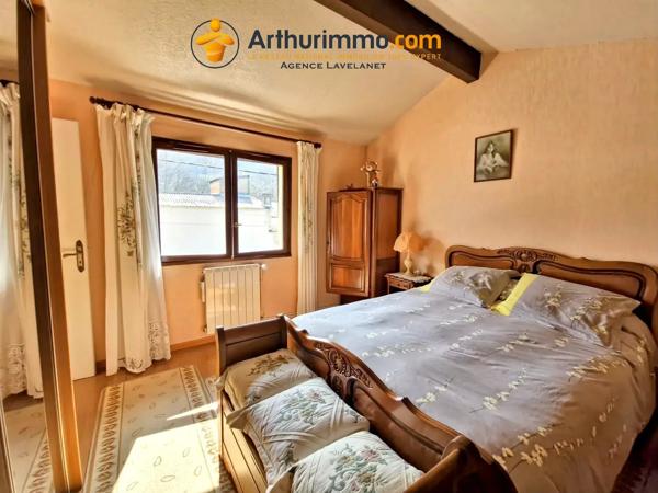 Vente                                                      Maison
                        
                     3 pièces                      88 m2                     à Lavelanet