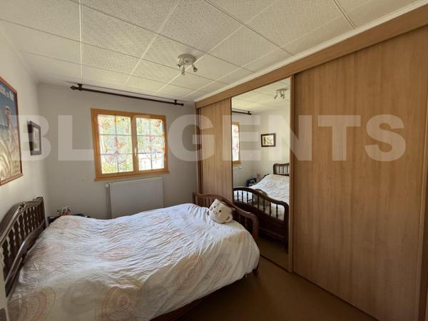 MAZAMET MAISON AVEC DEPENDANCE