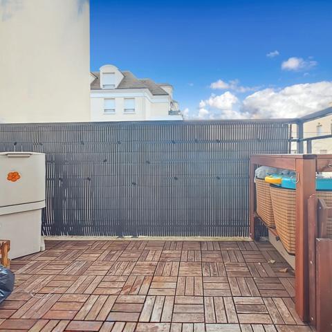 Appartement T4 à vendre, 4 pièces, 1 balcon, 1 parking en sous-sol, 2 caves, accès PMR - PLAISIR (78370)