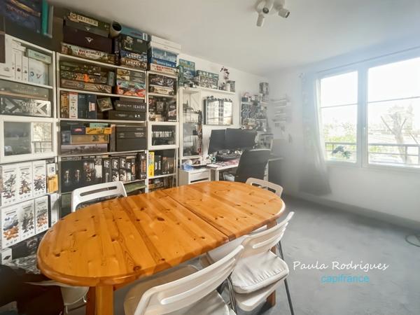 Appartement T4 à vendre, 4 pièces, 1 balcon, 1 parking en sous-sol, 2 caves, accès PMR - PLAISIR (78370)