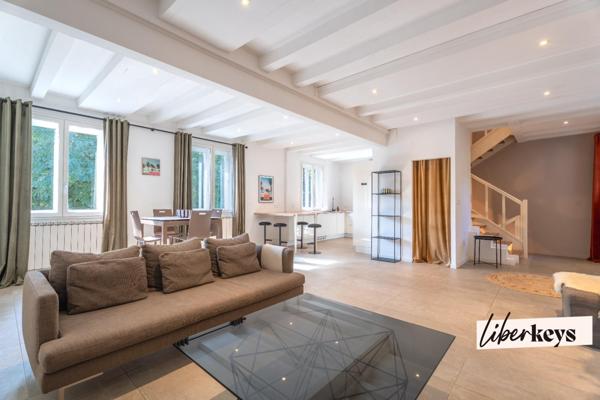 Magnifique Duplex T4 de 110 m² avec vue imprenable sur l'île Barbe