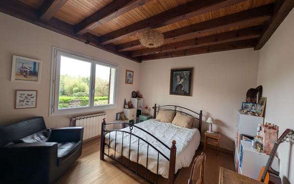 Maison à vendre    6 pièces •  Gradignan