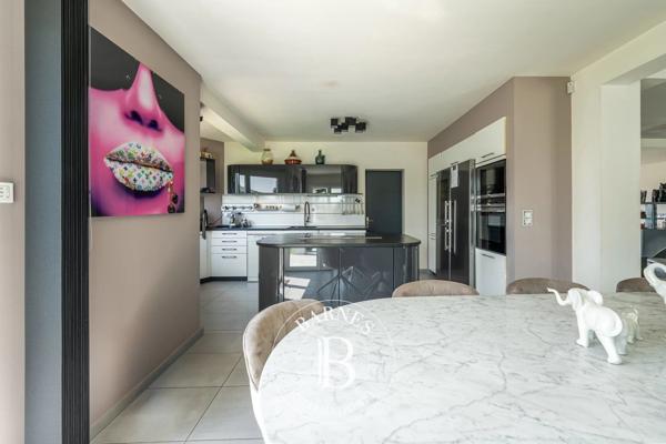 Châteauneuf-les-Martigues, Maison 4 Chambres -  262 m² à vendre