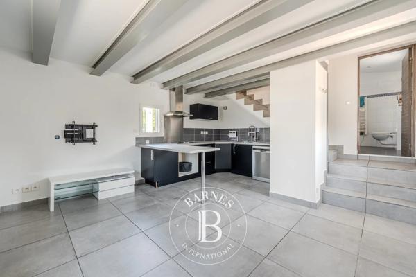 Châteauneuf-les-Martigues, Maison 4 Chambres -  262 m² à vendre