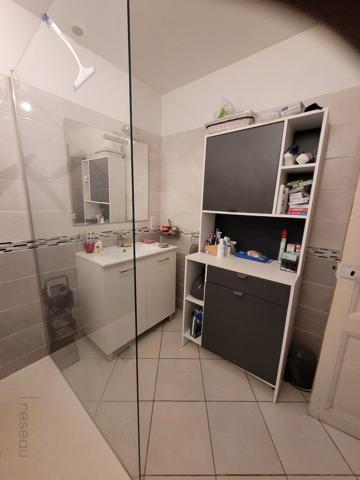 Immeuble à BESSEGES (30160)