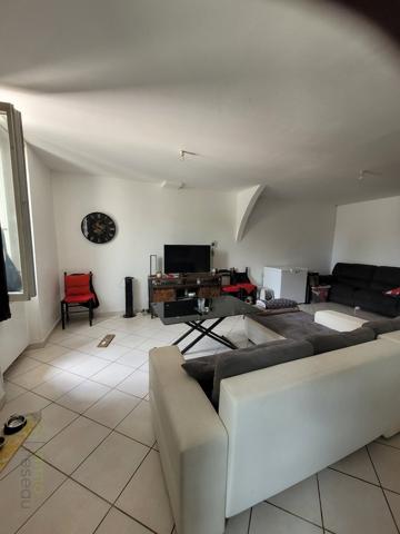 Immeuble à BESSEGES (30160)