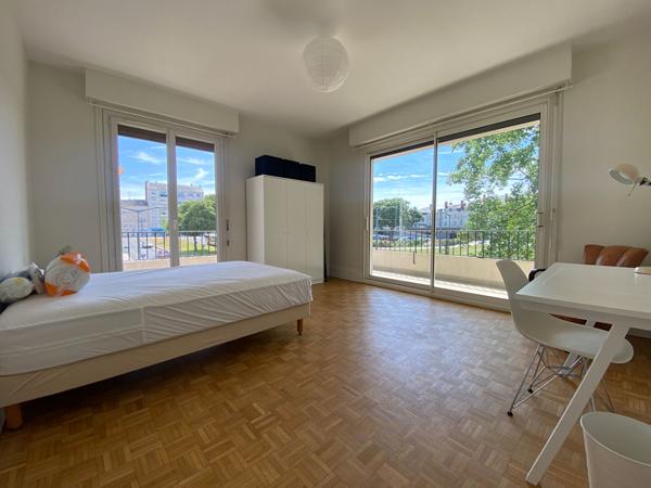A louer - Appartement T3 meublé avec cave - Angers secteur Gare