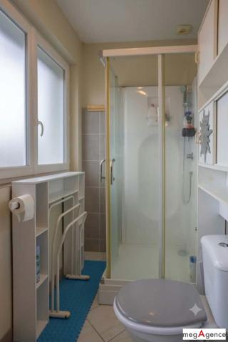 Immeuble à VILLENEUVE-SUR-LOT, 47300 - 200m²