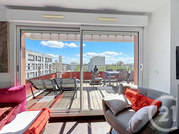 Appartement T3 à vendre  3 pièces - 62,13 m 2   LYON  - 69008