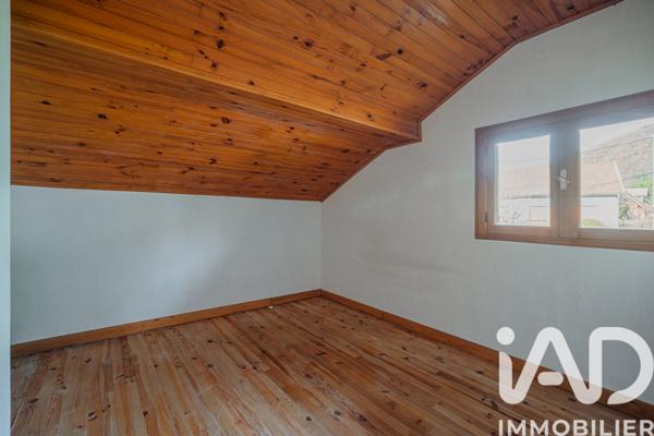 Maison à vendre 6 pièces 101 m² Saint-Martin-d'Uriage