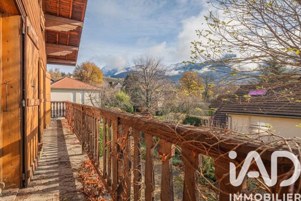 Maison à vendre 6 pièces 101 m² Saint-Martin-d'Uriage
