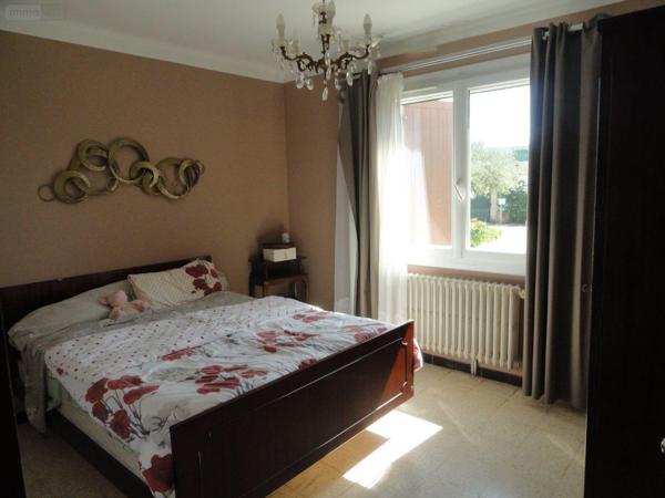 Maison individuelle à vendre à Saint-Gilles dans le Gard (30800), ref : 11411/424