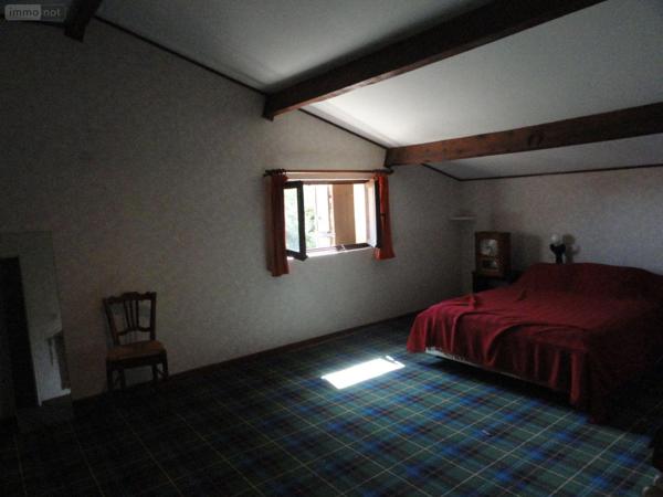 Maison individuelle à vendre à Saint-Gilles dans le Gard (30800), ref : 11411/424