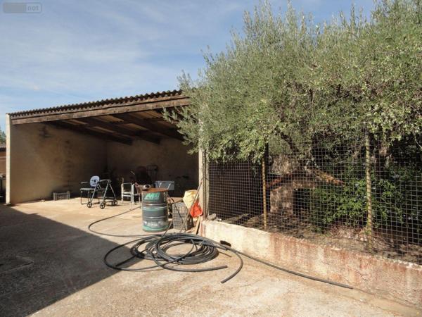 Maison individuelle à vendre à Saint-Gilles dans le Gard (30800), ref : 11411/424