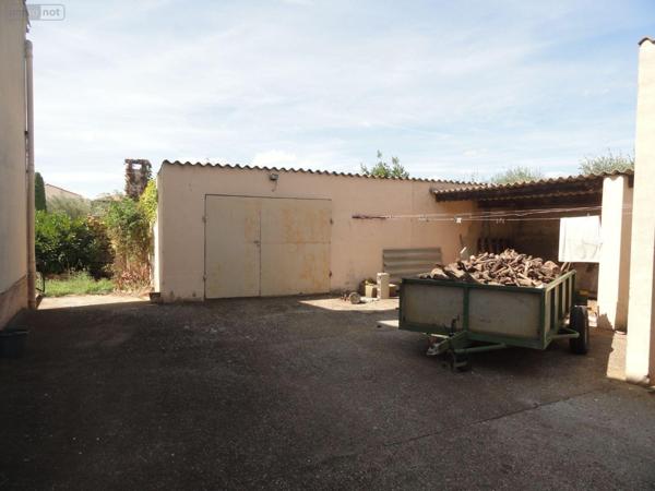 Maison individuelle à vendre à Saint-Gilles dans le Gard (30800), ref : 11411/424