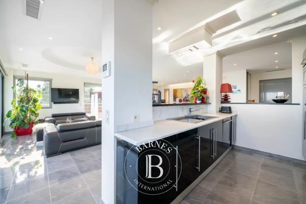 Théoule-sur-Mer, Villa 5 Chambres -  183 m² à vendre