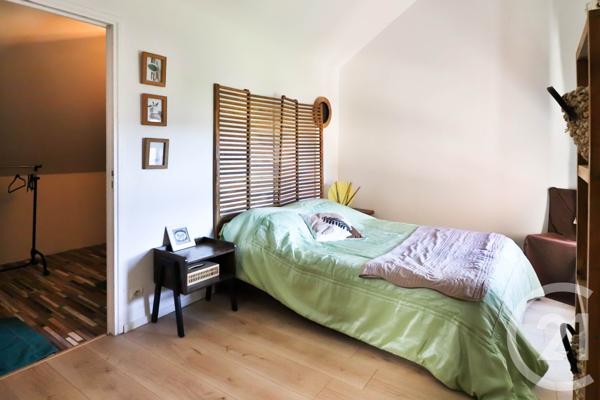 Maison à vendre  7 pièces - 250 m2 ETRECHY - 91