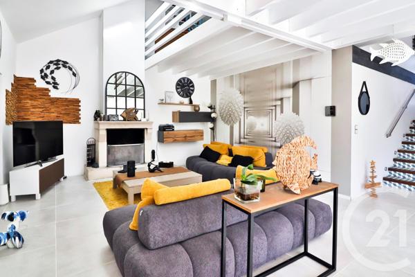 Maison à vendre  7 pièces - 250 m2 ETRECHY - 91