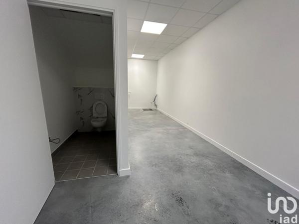 Location bureaux 150 m² Saint-Pierre-du-Perray