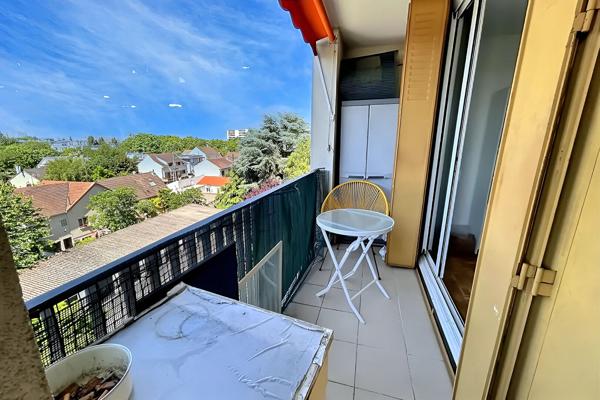 Appartement Vitry Sur Seine 4 pièces - Le Plateau - 76.64 m2