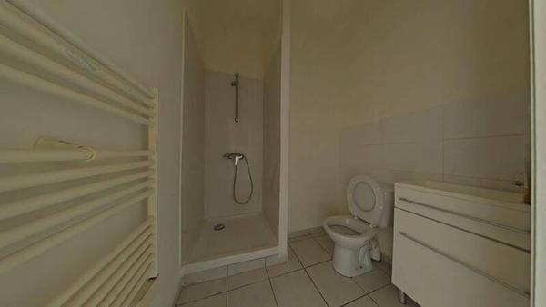 Appartement 1 pièce                                        - 42000 Saint-Étienne Réf : 12295