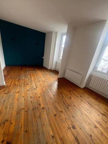 Appartement 3 pièces                                        - 43000 Le Puy-en-Velay Réf : 12518