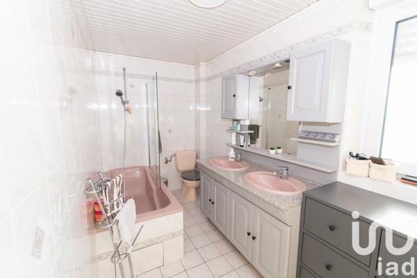 Maison 6 pièces de 175 m² à Longwy (54400)