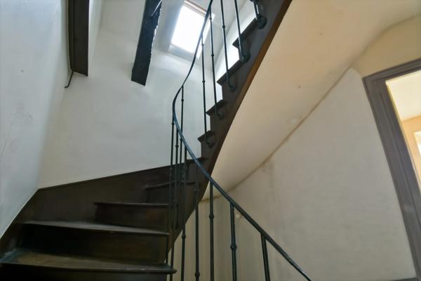 Immeuble à vendre HURIEL (03)