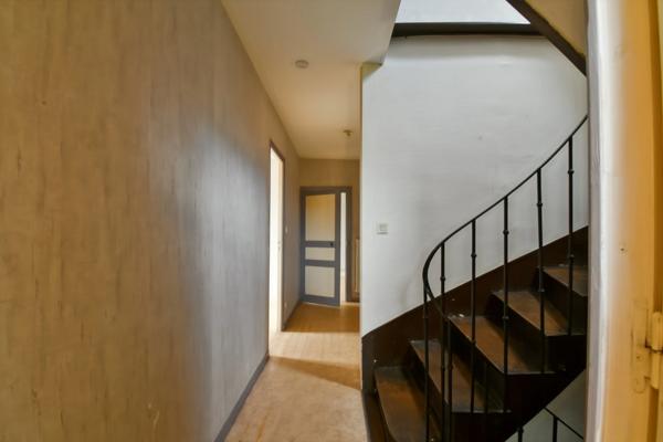 Immeuble à vendre HURIEL (03)