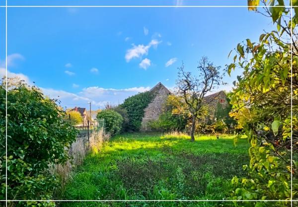 Immeuble à vendre HURIEL (03)