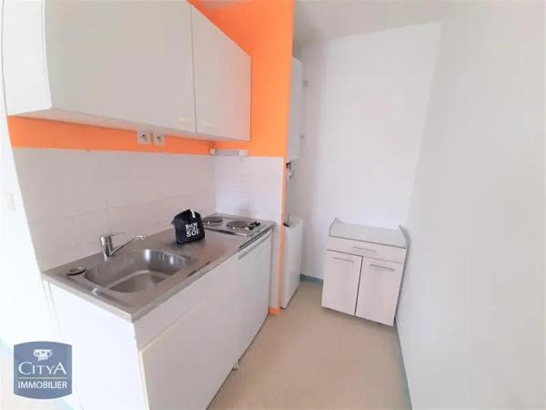 Appartement à louer 1 pièce 26.05m² Le Mans (72000)