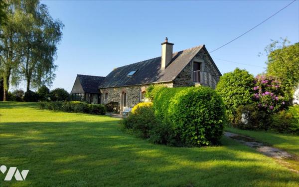 CARHAIX - MAISON 7 PIECES