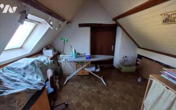 CARHAIX - MAISON 7 PIECES