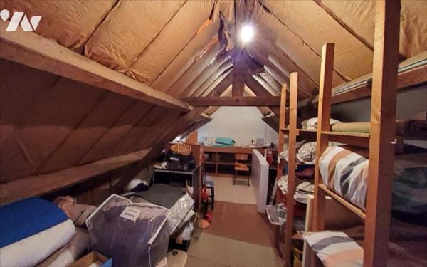 CARHAIX - MAISON 7 PIECES