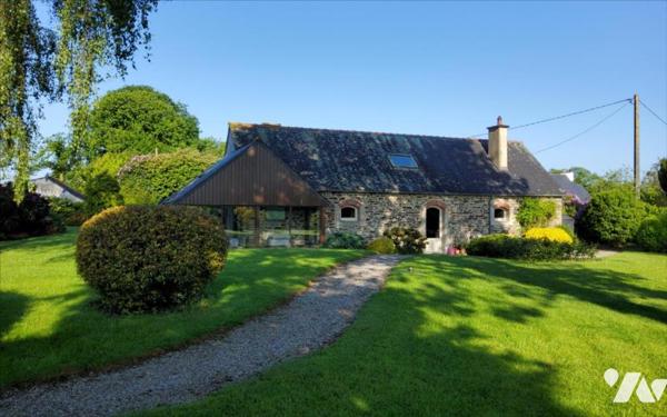 CARHAIX - MAISON 7 PIECES